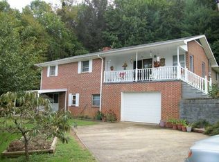 140 Tolley Ln, Erwin, TN 37650