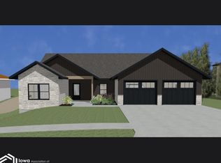 2307 S 4th St, Burlington, IA
