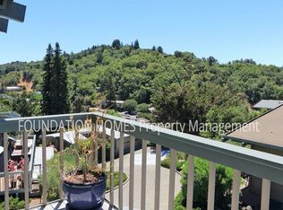 2 Allemand Ln, San Anselmo, CA 94960
