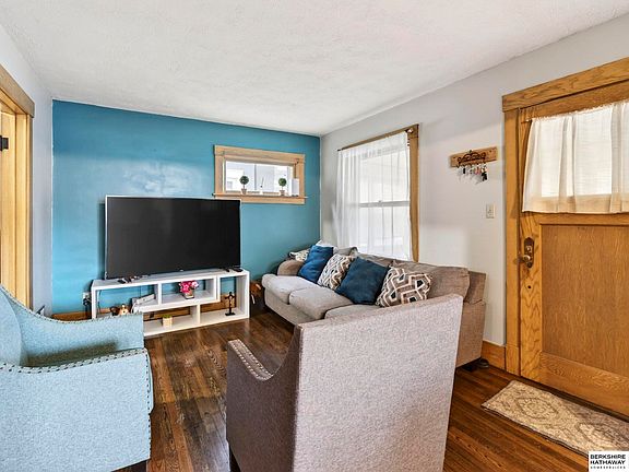 5th image of 3039 S 18th St
