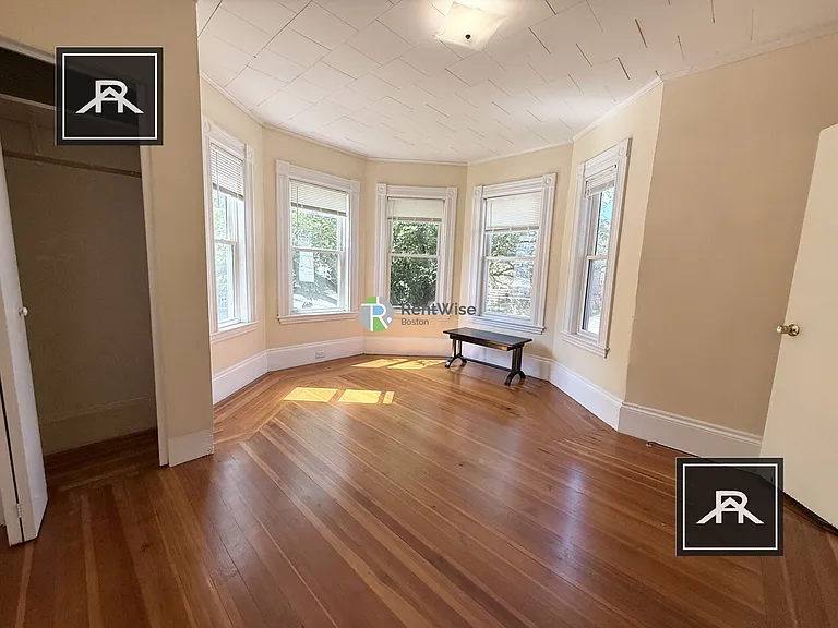55 Litchfield St — Photo 4