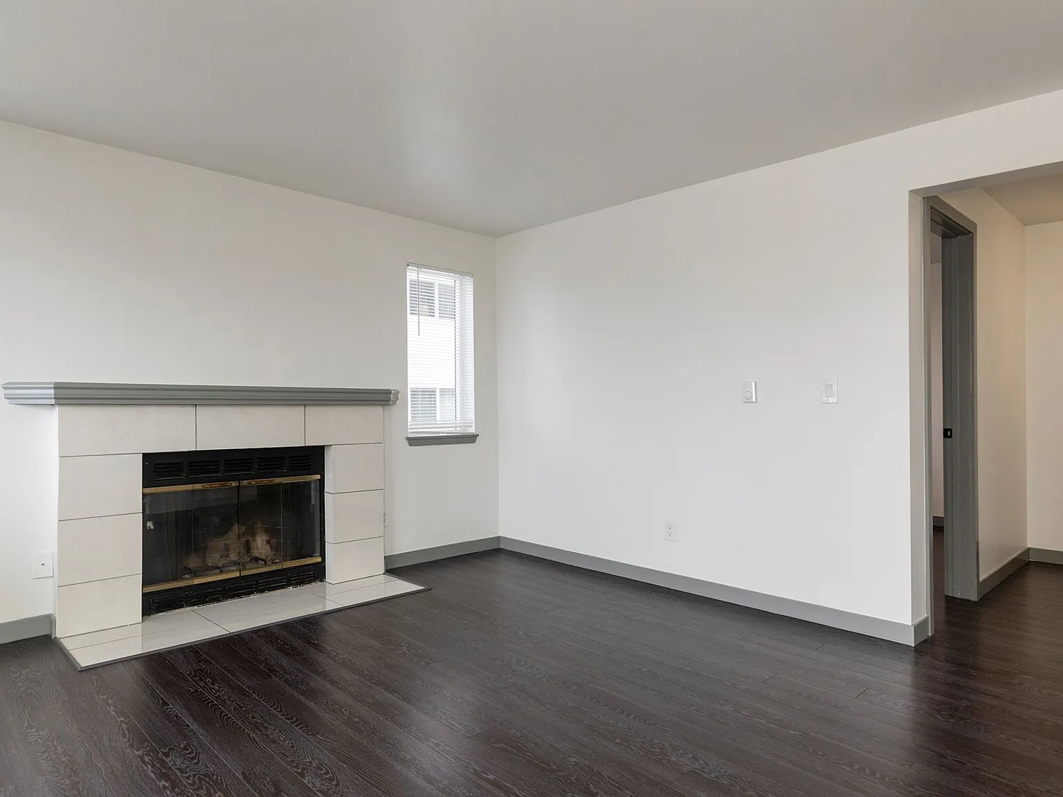 Seattle View Apartments — Photo 2
