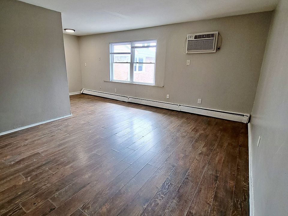 1st image of 342 Lookout Ave #11553122