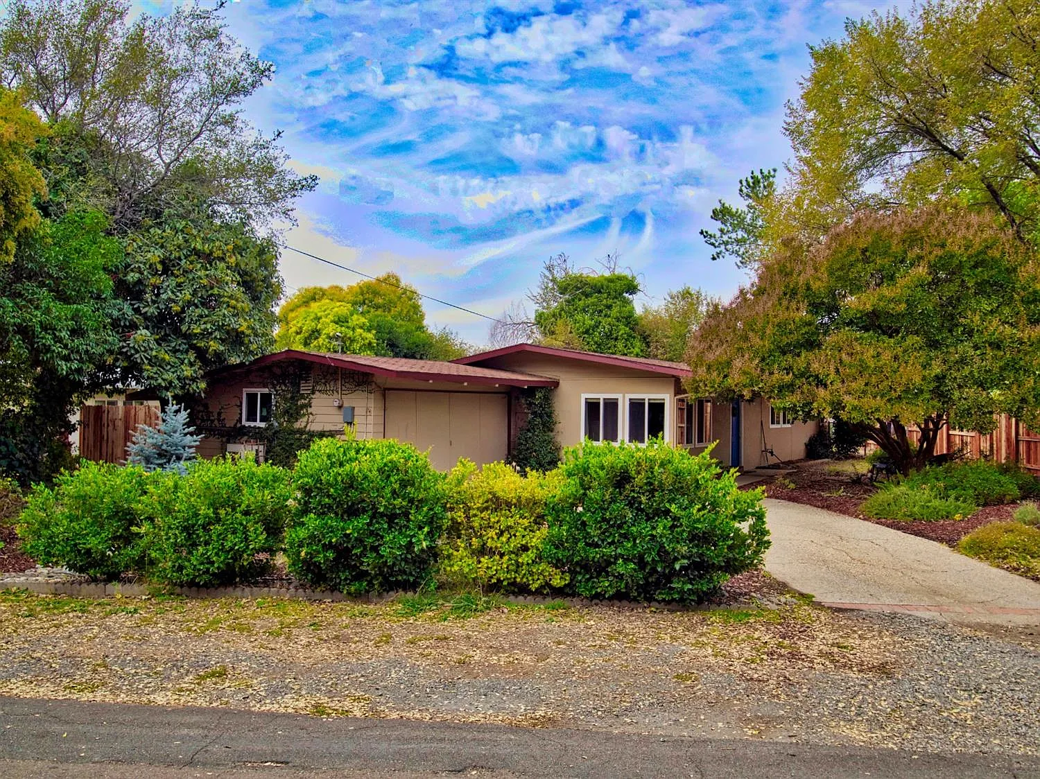 156 Terry Ln photo 1