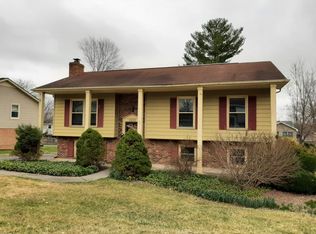 2503 Manchester St, Blacksburg, VA 24060