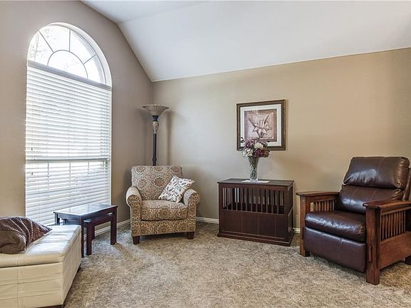 4th image of 2429 Loch Haven Ct