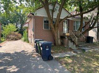 89 Reiner Rd, Toronto, ON M3H2L4