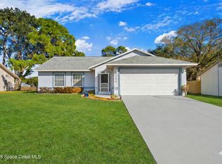 751 Glencove Ave NW, Palm Bay, FL 32907