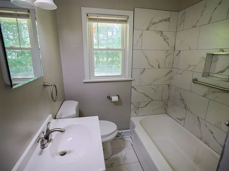 23 Green Ct — Photo 15