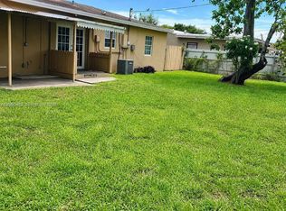 8924 NW 35th Ct, Miami, FL 33147