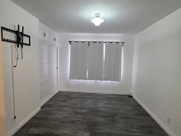 11324 Whitley St — Photo 14