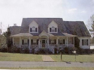 1559 W Old Camden Rd, Hartsville, SC 29550