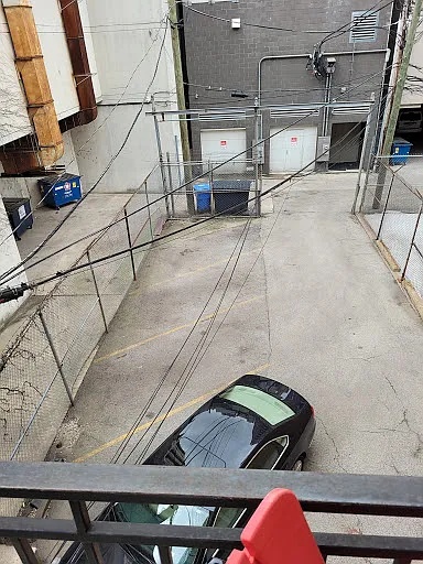 1216 N Lasalle St #2 — Photo 3