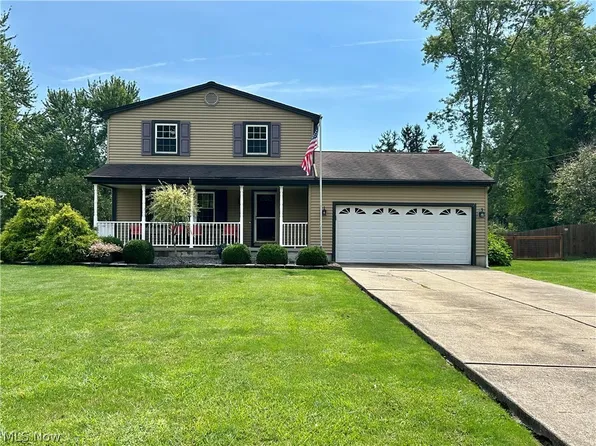 4595 Sheffield Dr, Youngstown, OH 44515