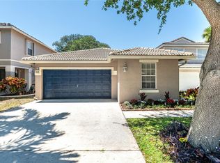 6363 NW 40th Ave, Coconut Creek, FL 33073