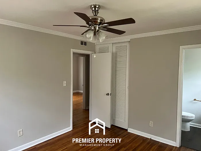 3218 Joslin St SW — Photo 11