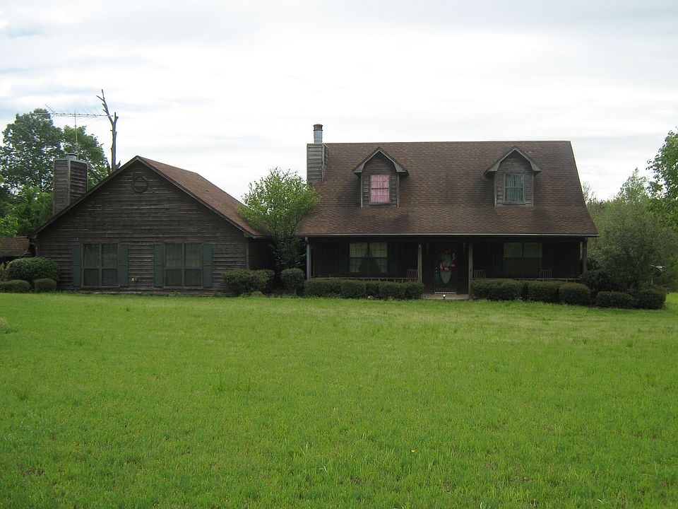 1st image of 845 Highway 332 E
