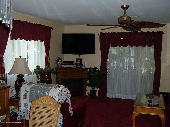 5th image of 22B Valley Forge Dr