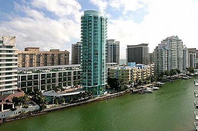 1st image of 201 Aqua Ave APT 903