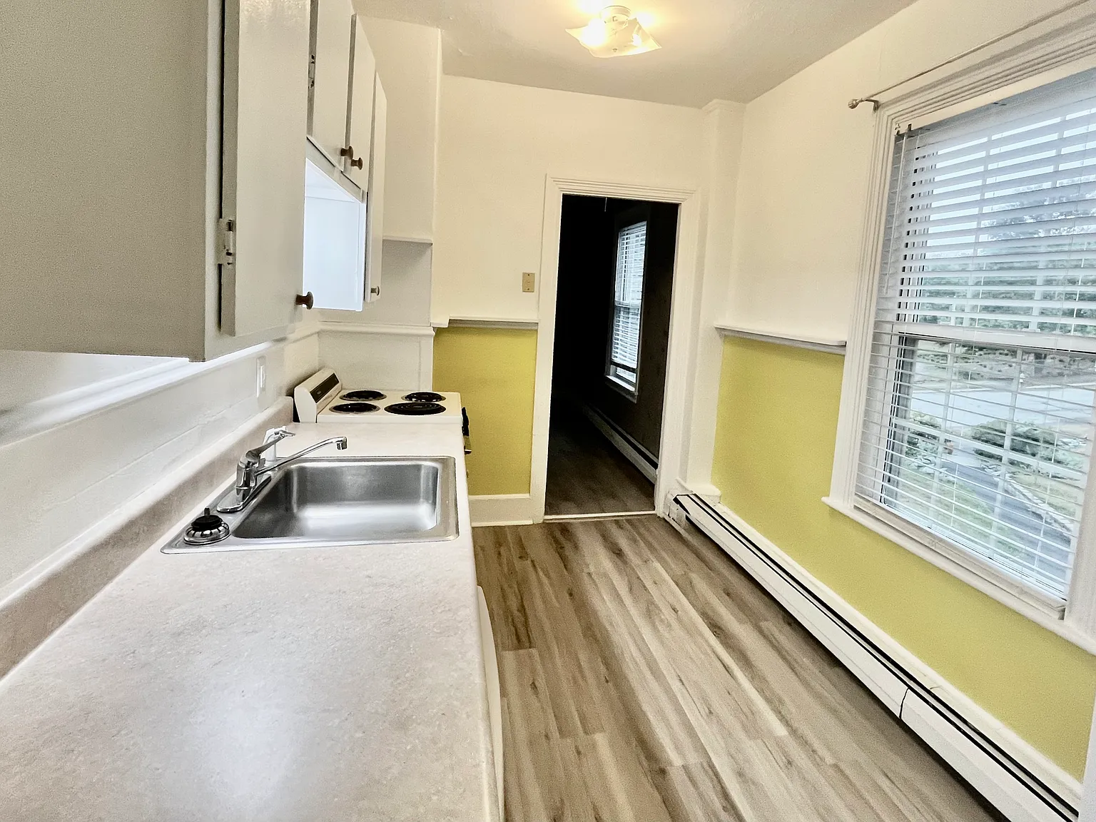 1 bed, $1,195 — Photo 3