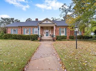 501 Cothran Ave, Greenwood, SC 29649