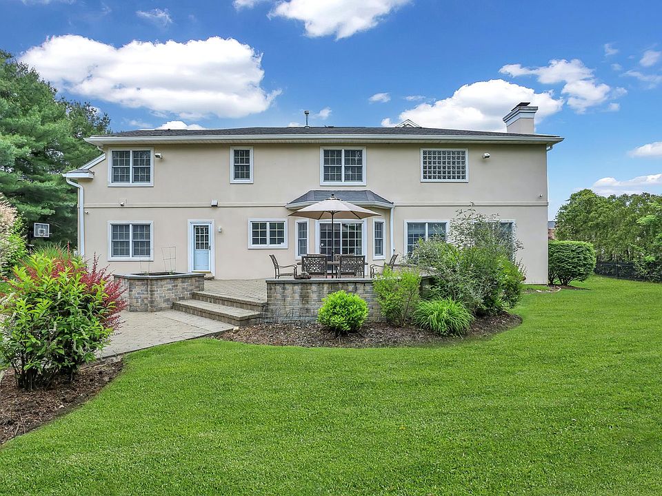 40 Woodbury Farms Dr, Woodbury, NY 11797 Zillow