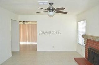 4th image of 1329 S Christy Ln