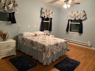 94 Marlowe Rd, Fairview, NC 28730