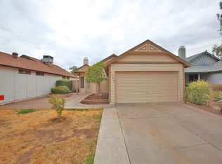6329 W Christy Dr, Glendale, AZ 85304