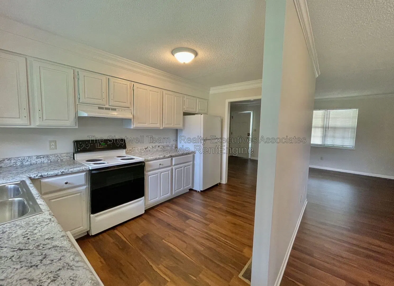 2 bed, 2.0 bath, $1,599 — Photo 3
