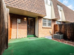 1200 S Monaco Pkwy APT 18, Denver, CO 80224