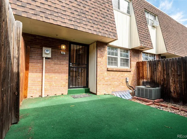 1200 S Monaco Parkway #18, Denver, CO 80224