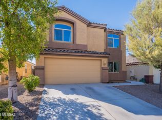 8032 S Nautilus Dr, Tucson, AZ 85756