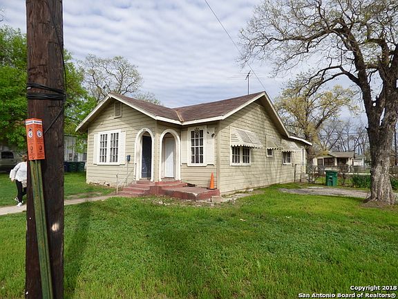 2nd image of 1731 Burnet St