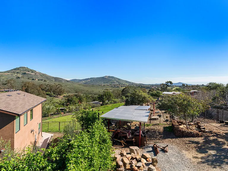 3605 1/2 Fortuna Ranch Rd — Photo 64