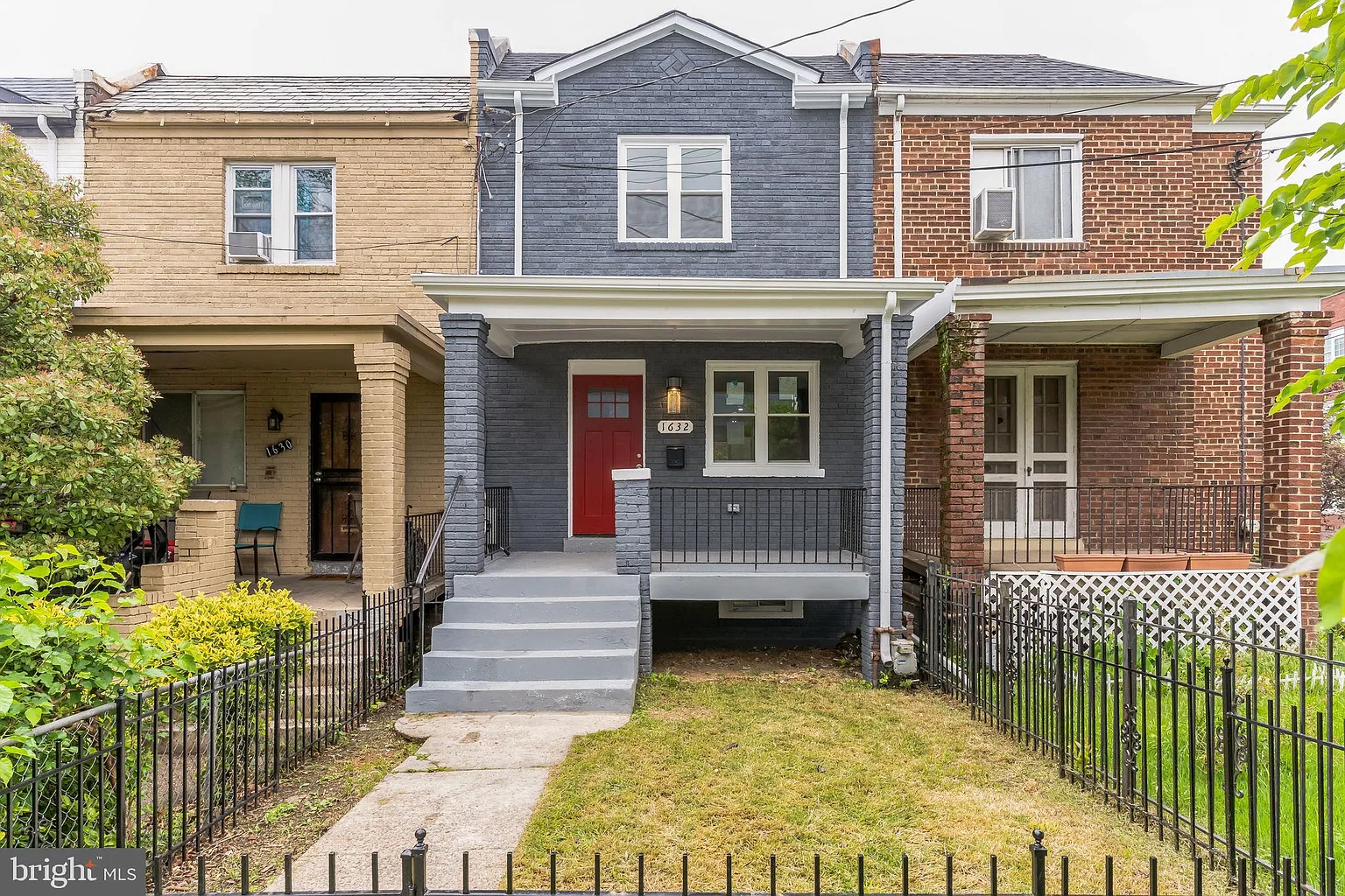 1632 Q St SE photo 1