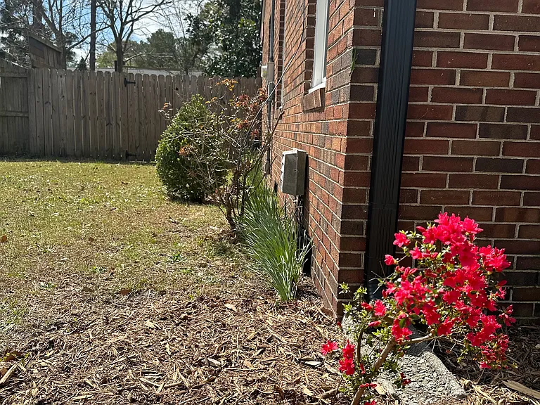 406 Kirkland Dr — Photo 5