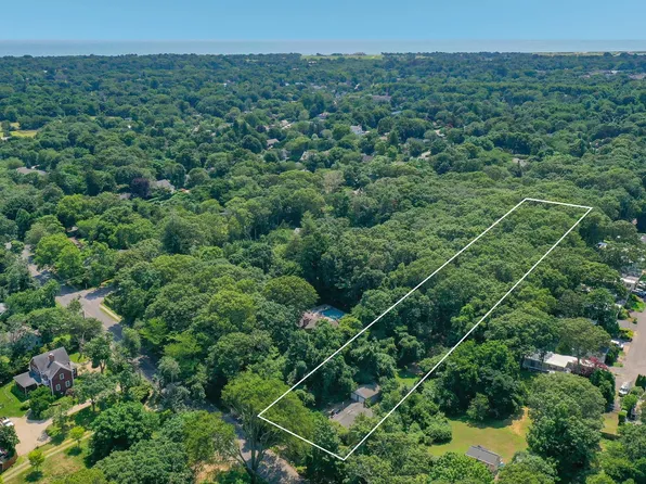 51 Oakview Hwy, East Hampton, NY 11937