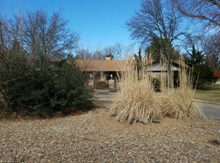 2219 N Redbud Ln, Wichita, KS 67204