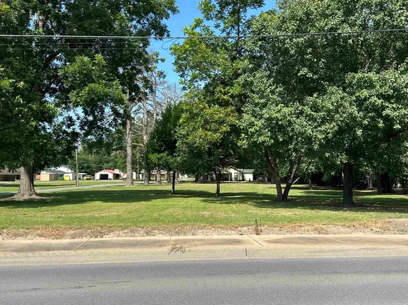 124 Highway 65 S, Dumas, AR 71639