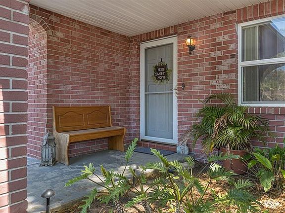 4th image of 11802 Orangewood Dr