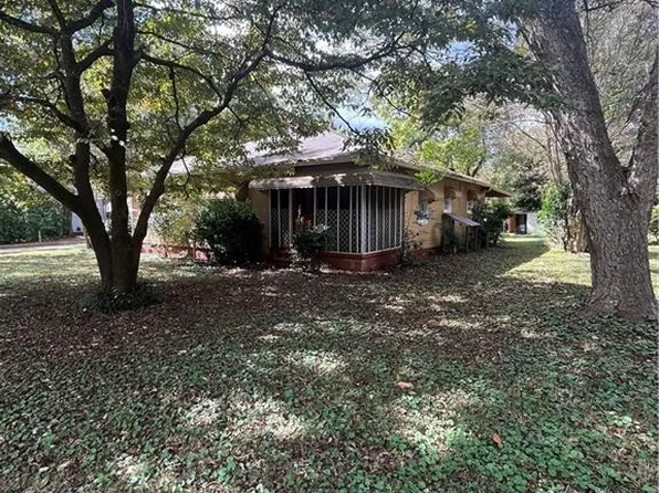 5157 West Dr, Covington, GA 30014