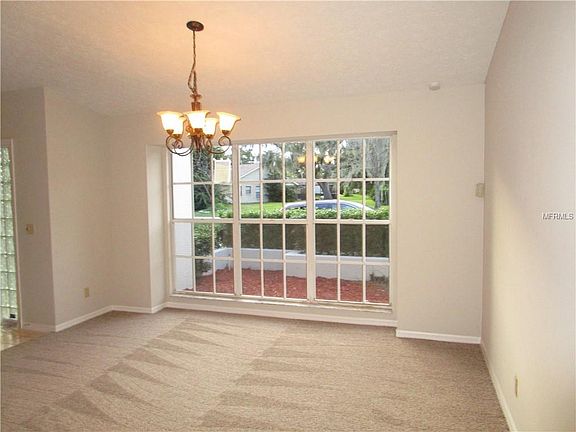 5th image of 1411 Holleman Dr