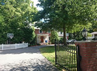 208 South St, Chestnut Hill, MA 02467