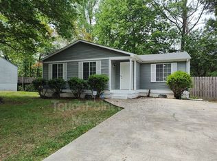 8421 Othello Pl, Charlotte, NC 28227