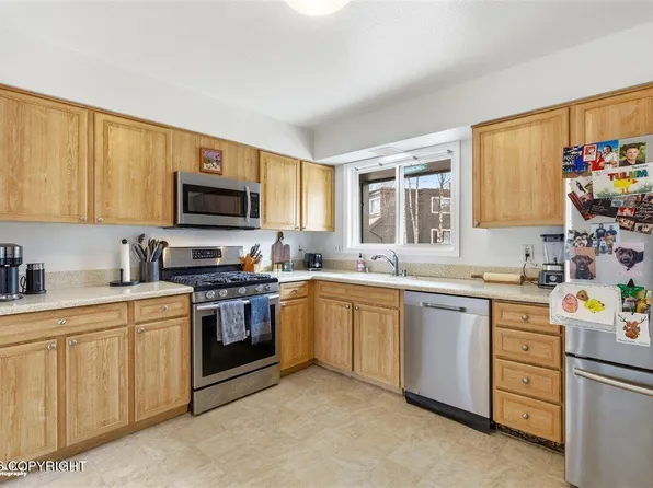 6460 Village Pkwy #143, Anchorage, AK 99504