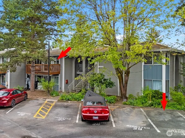 17110 NE 45th Street #30, Redmond, WA 98052