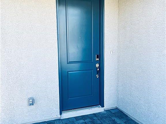 3rd image of 349 Soubrette Ct