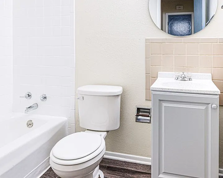 You will love this updated 1 bed, 1 bath! — Photo 18