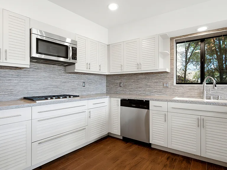 329 Kilkenny Dr — Photo 9